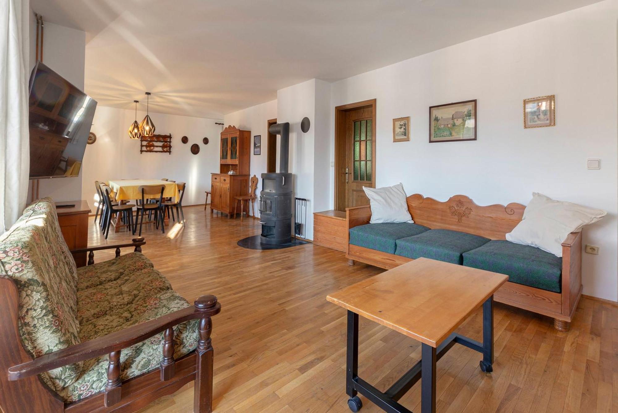 Holiday Home Kersnik بوينج المظهر الخارجي الصورة